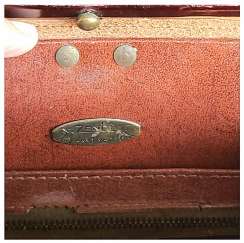 Vintage 50's Mid-Century Modern Zenith Metal Frame Horseshoe Equestrian Handbag - Picture 14 of 16